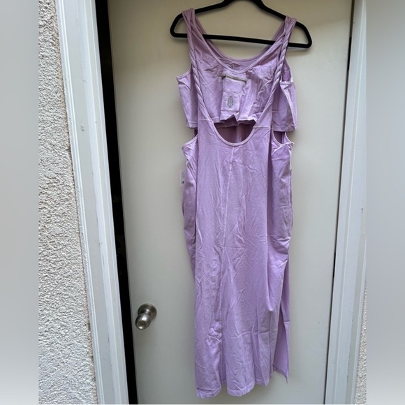 Free People Movement Hot Shot Twisted Back Maxi dress NWT - Picture 6 of 6